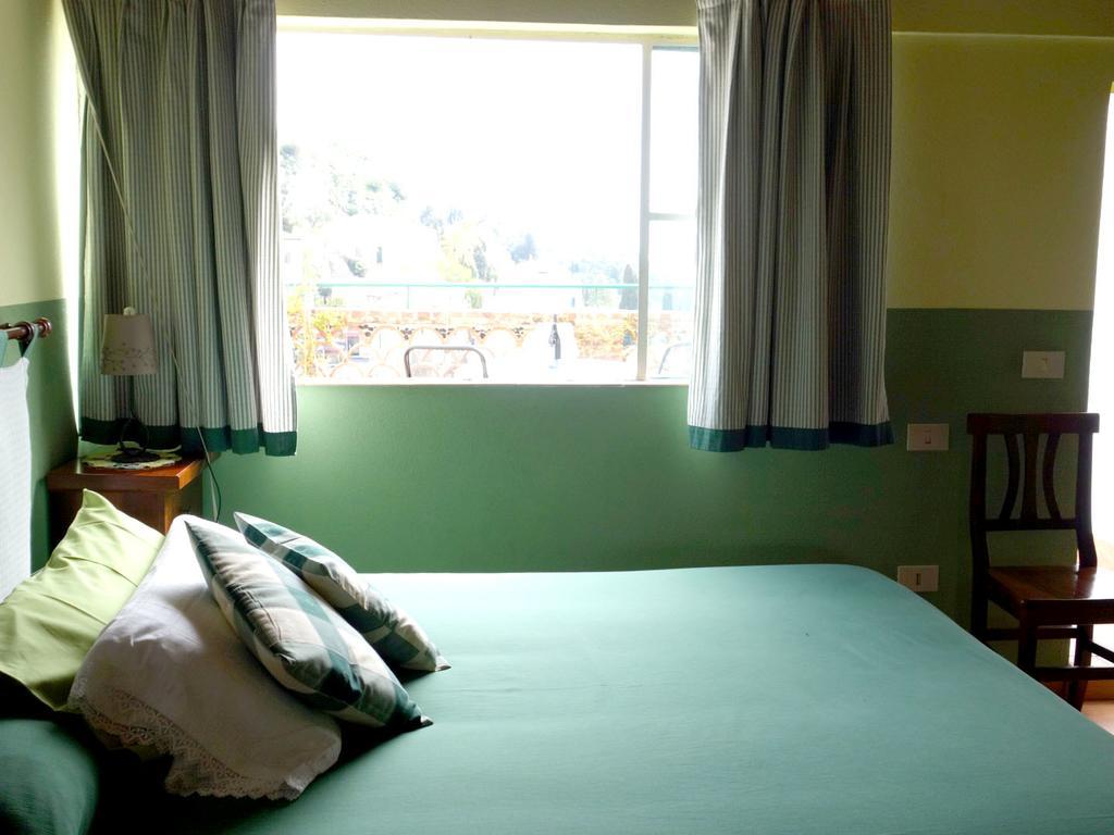 Bed And Breakfast Sorriso Taormina Ngoại thất bức ảnh